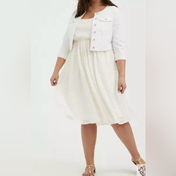 Torrid Elegant Cream Sleeveless Dress - Picture 4 of 14